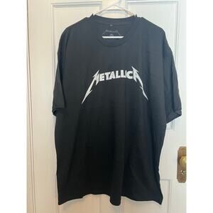 NEW Metallica Men's 2XL Black T Shirt Band Graphic White Logo Heavy Metal Casual